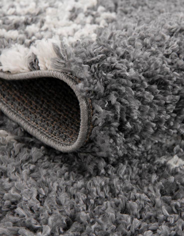 Detail image of 7' 10 x 7' 10 Serenity Shag Square Rug