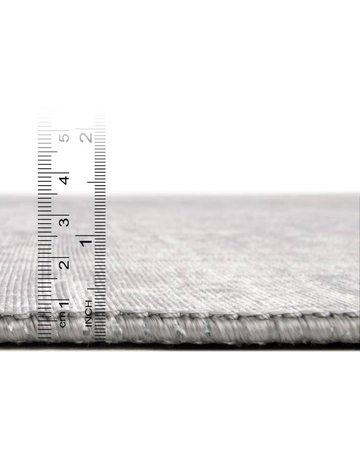 Detail image of 7' 6 x 7' 6 Washable Timeless Square Rug