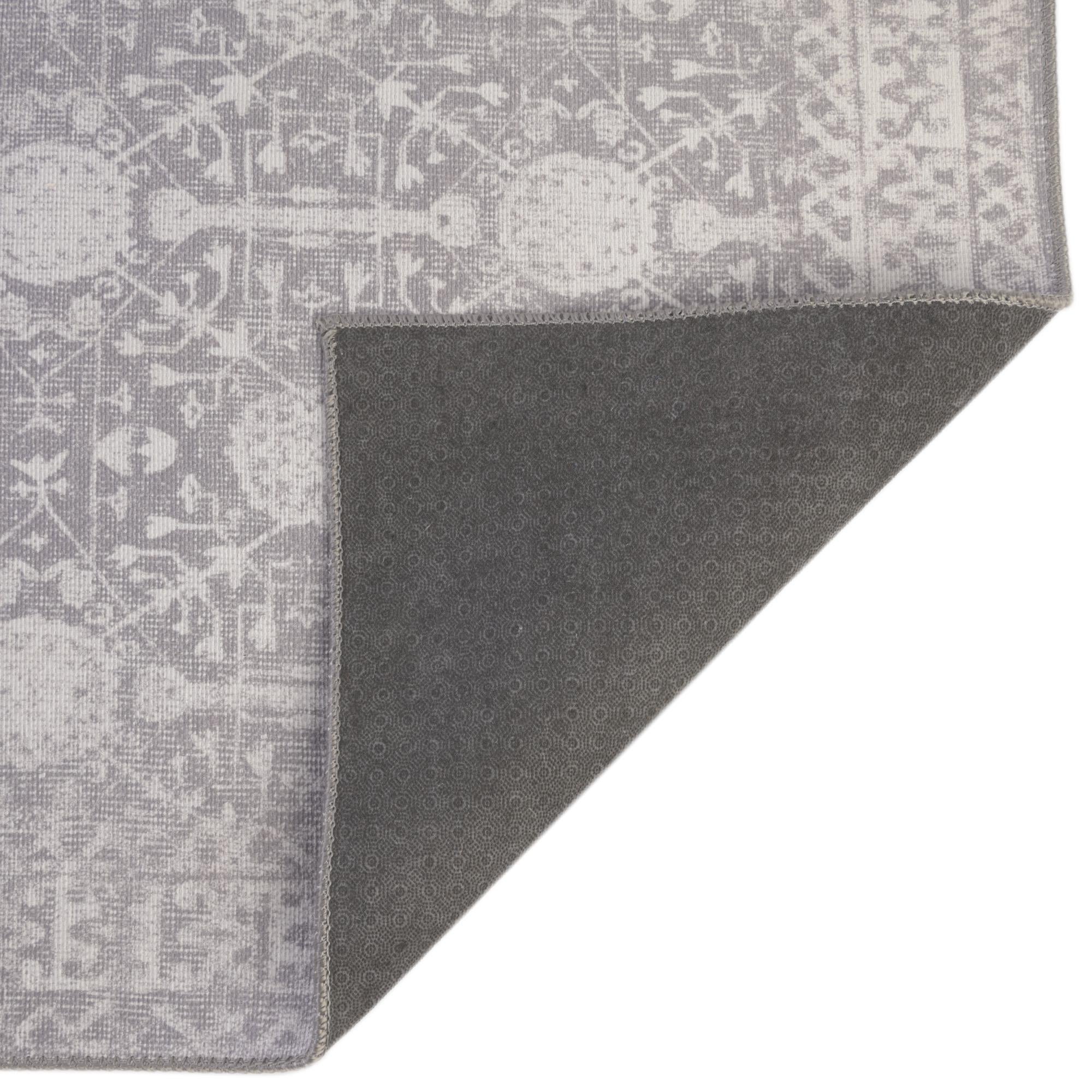 7' 6 x 7' 6 Washable Timeless Square Rug