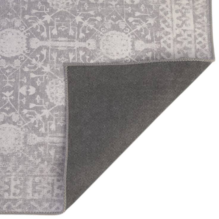 Detail image of 7' 6 x 7' 6 Washable Timeless Square Rug