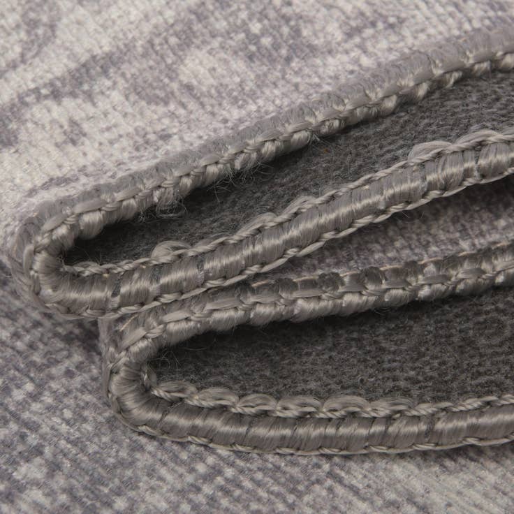 Detail image of 7' 6 x 7' 6 Washable Timeless Square Rug