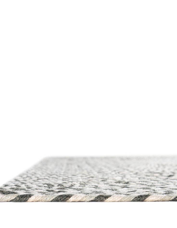 Detail image of 7' 10 x 7' 10  Hand Tweed Braided Jute Square Rug