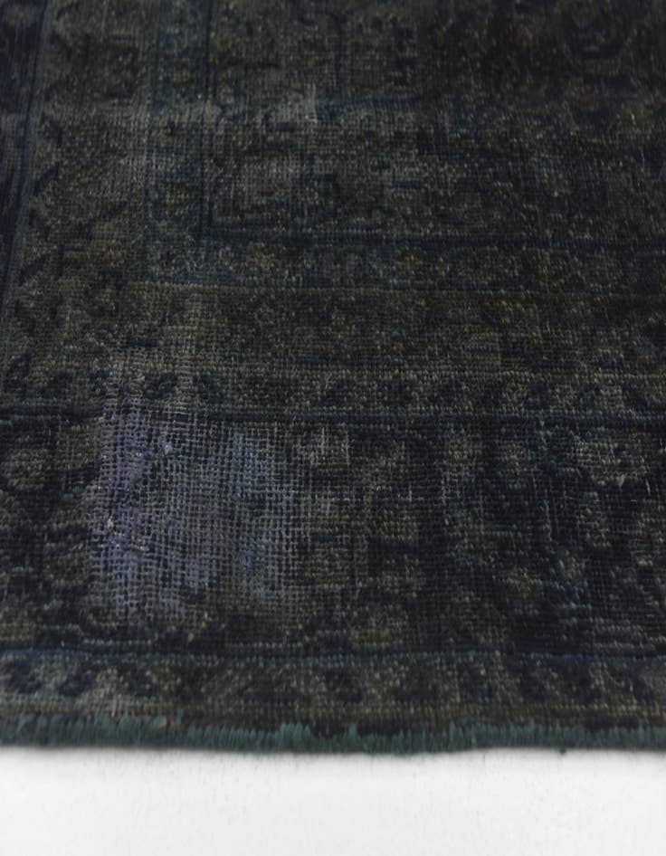 Detail image of 9' x 9' 8 Hand Knotted Ultra Vintage Persian Wool Square Rug