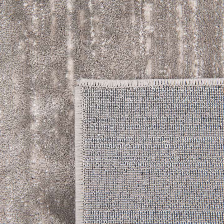 7' 10 x 7' 10 Uptown Madison Avenue Square Rug