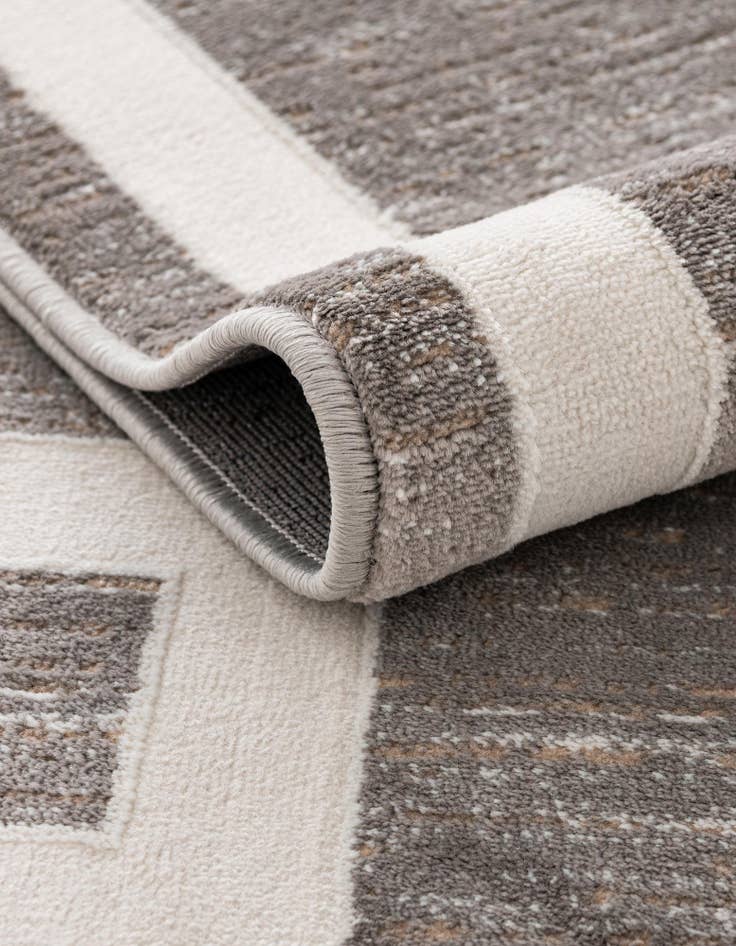 Detail image of 7' 10 x 7' 10 Uptown Lenox Hill Square Rug