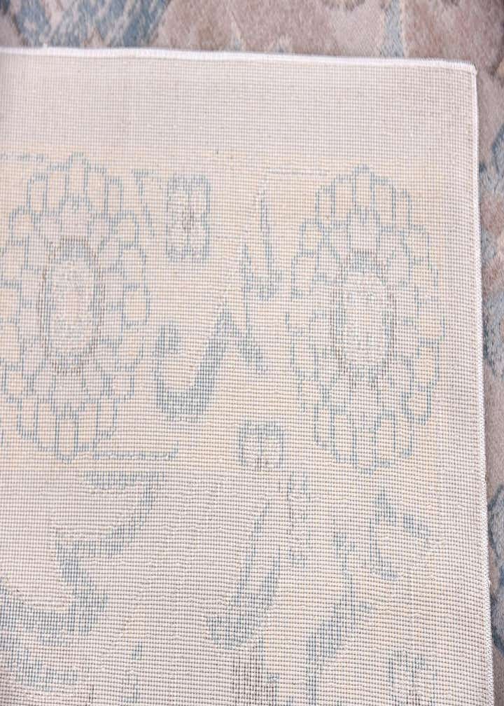 8' x 8' Victoria Square Rug