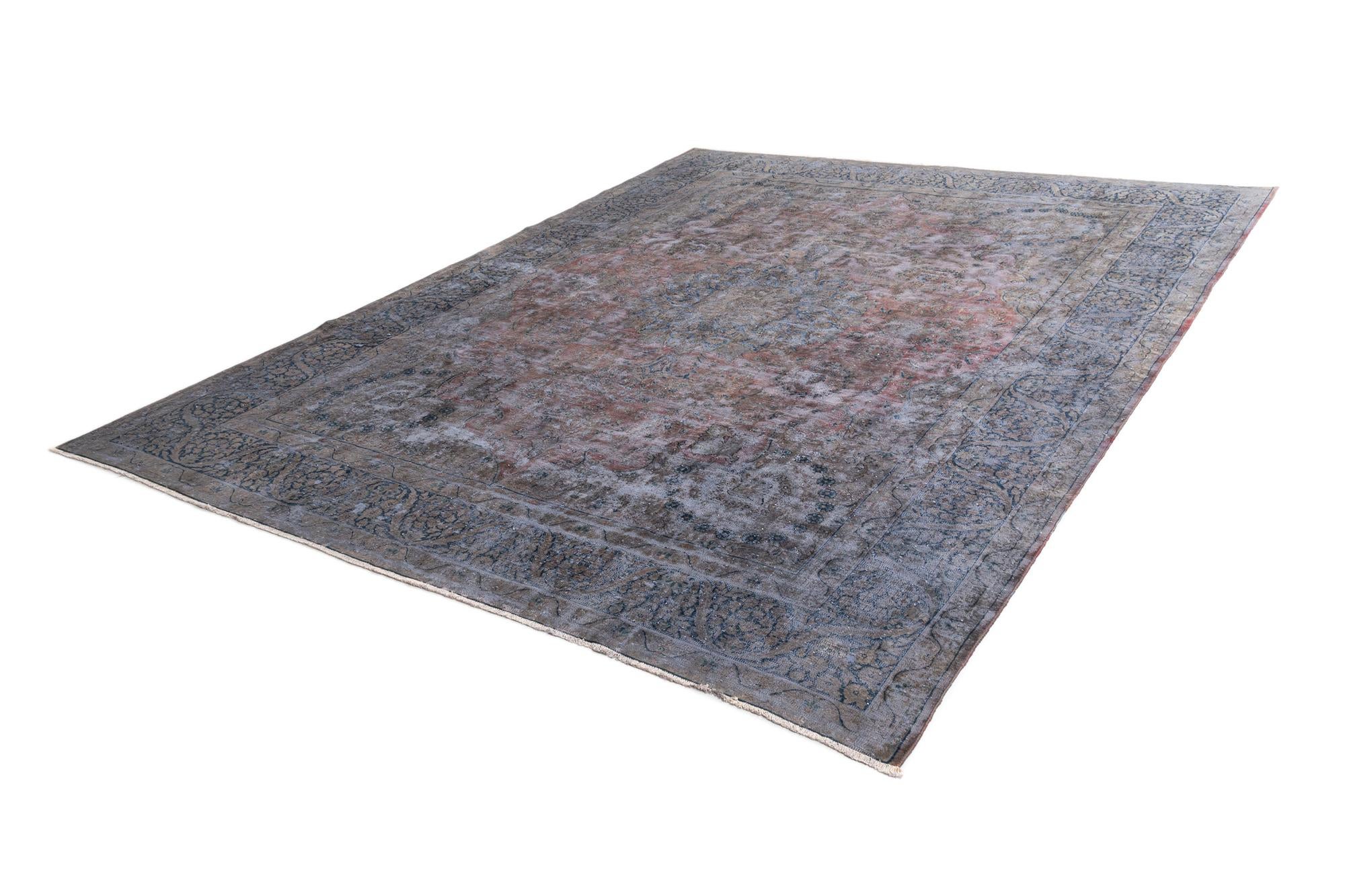 12' 6 x 12' 11 Vintage Royal Wool Square Rug