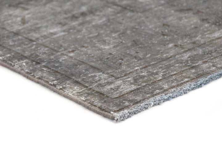 145cm x 150cm Hand Knotted Vintage Royal Persian Wool Square Rug