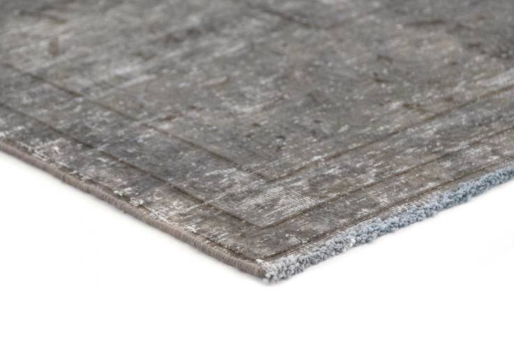 Detail image of 145cm x 150cm Hand Knotted Vintage Royal Persian Wool Square Rug