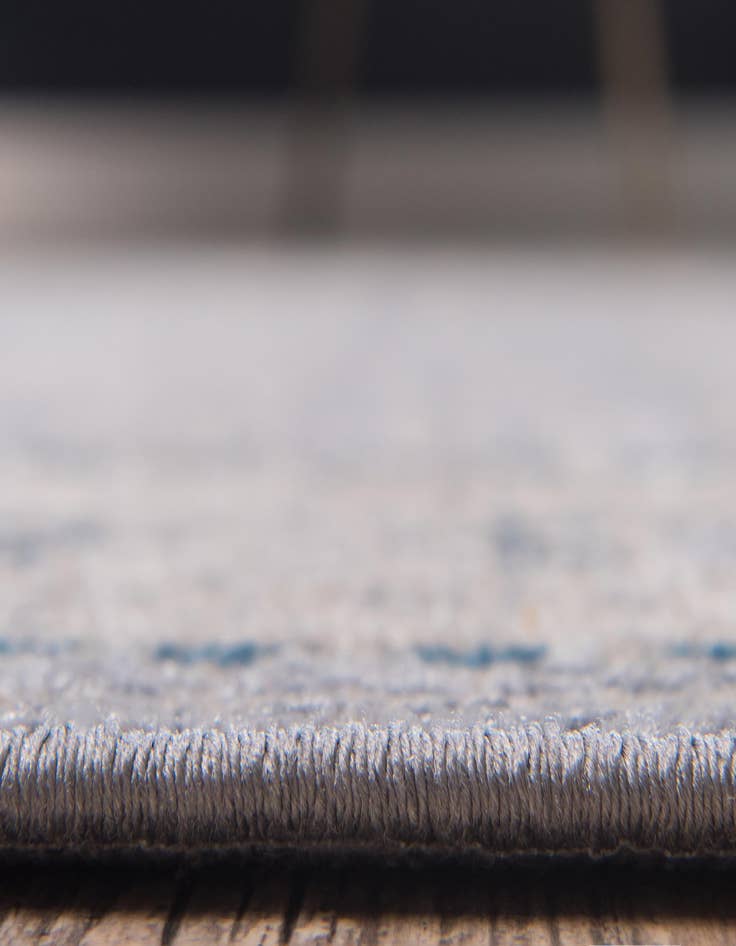 Detail image of 5' x 5' Viola Square Rug