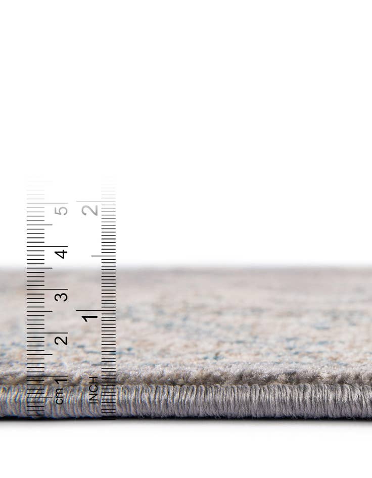 Detail image of 5' x 5' Viola Square Rug