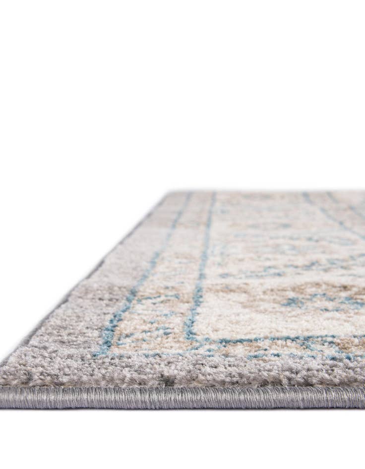 Detail image of 5' x 5' Viola Square Rug