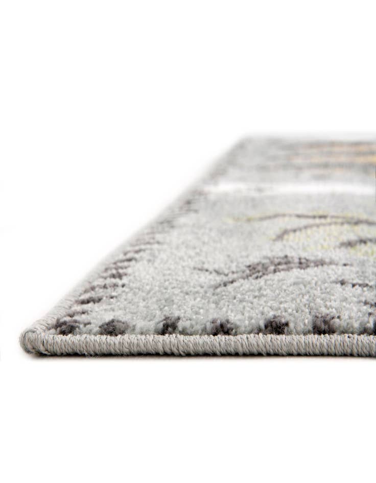 Detail image of 7' 10 x 7' 10 Animals Whimsy Kids Square Rug