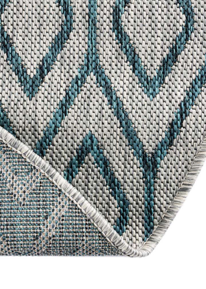 5' 3 x 8' Easy-Clean Jill Zarin Turks and Caicos Indoor / Outdoor Oval Rug