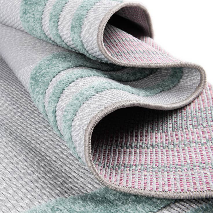 Detail image of 7' 10 x 10' Easy-Clean Aruba Indoor / Outdoor Rug