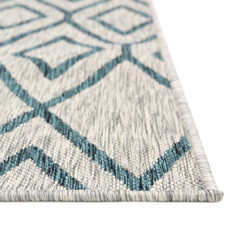 Detail image of 4' x 6' Easy-Clean Jill Zarin Turks and Caicos Indoor / Outdoor Rug
