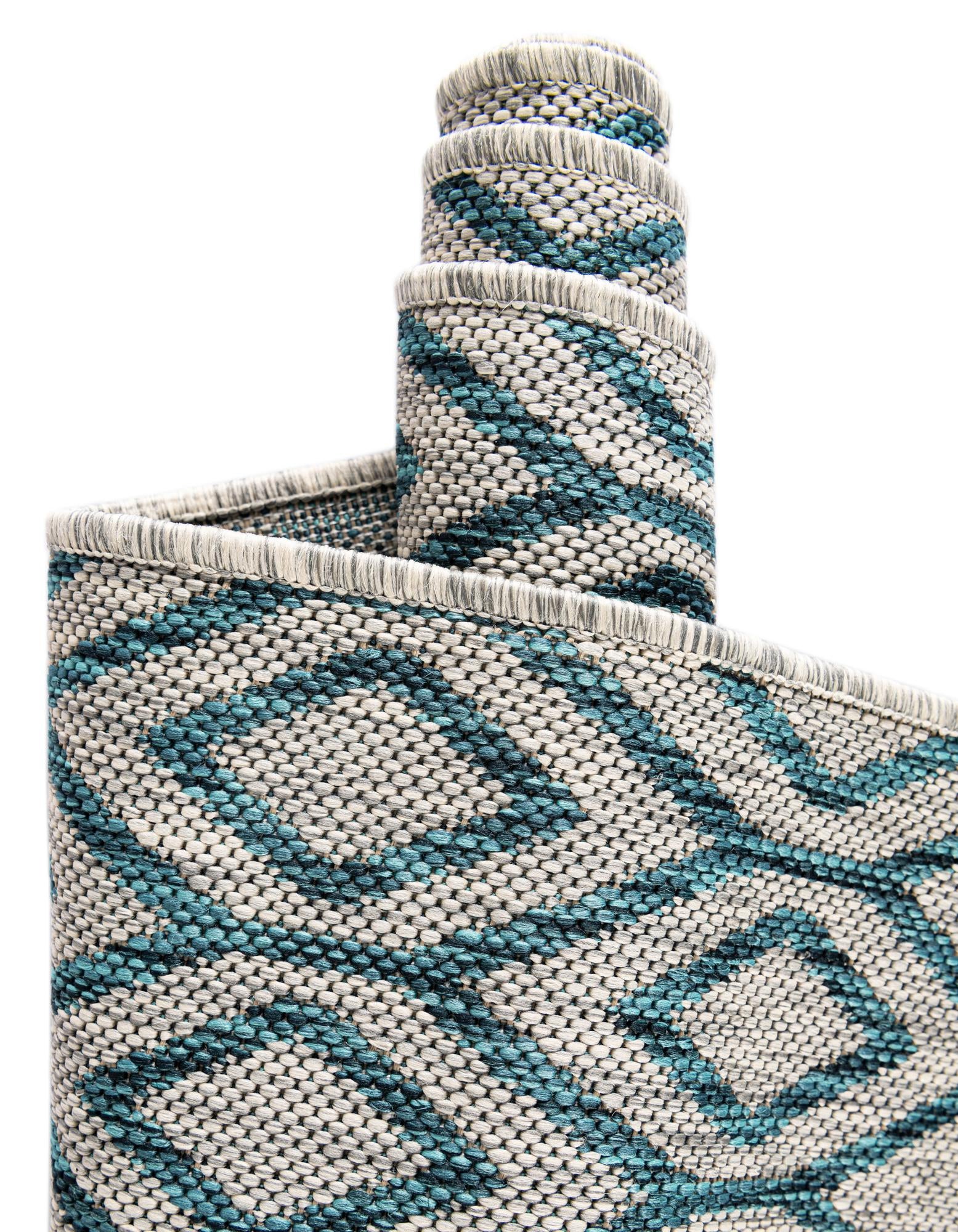 7' 10 x 7' 10 Easy-Clean Jill Zarin Turks and Caicos Indoor / Outdoor Square Rug