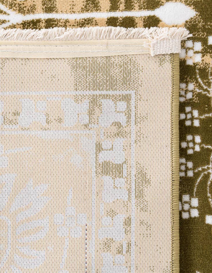 Detail image of 4' x 6' Nain Design Rug