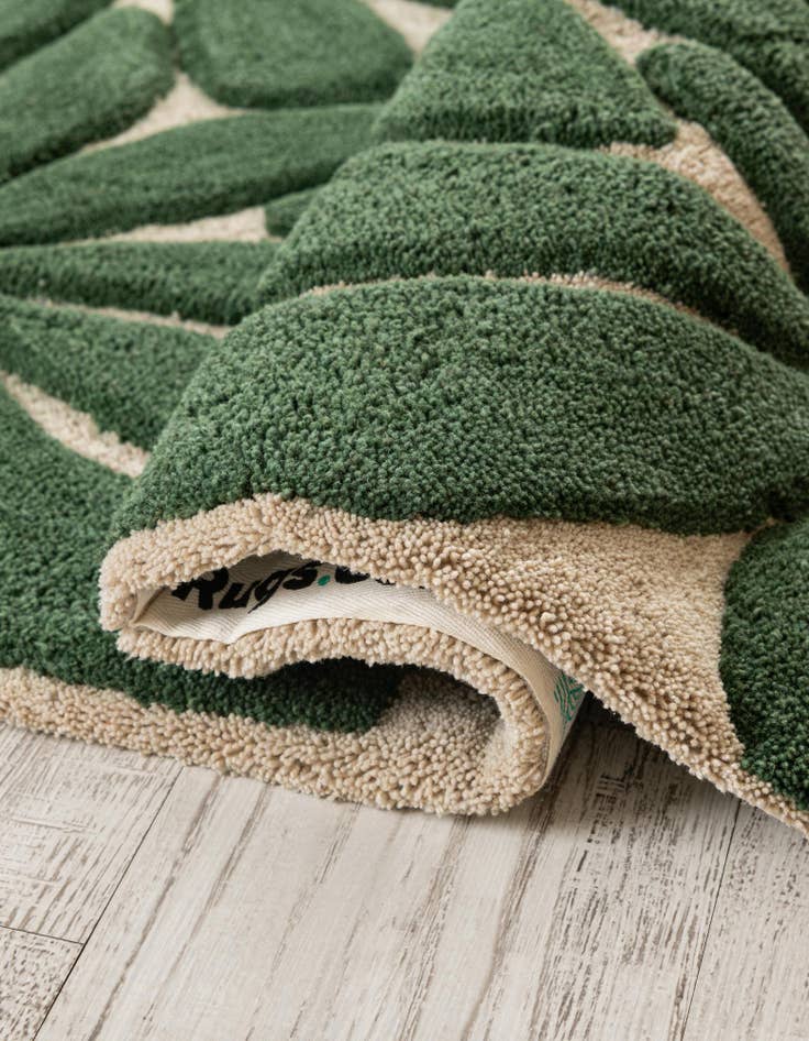 Detail image of 3' 3 x 5' 3 Handtufted Wool Rug