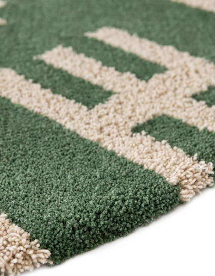 3' 3 x 3' 3 Handtufted Wool Round Rug