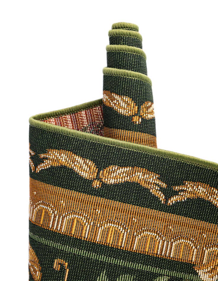 Detail image of 2' x 5'  Washable Traditional Indoor / Outdoor Runner Rug