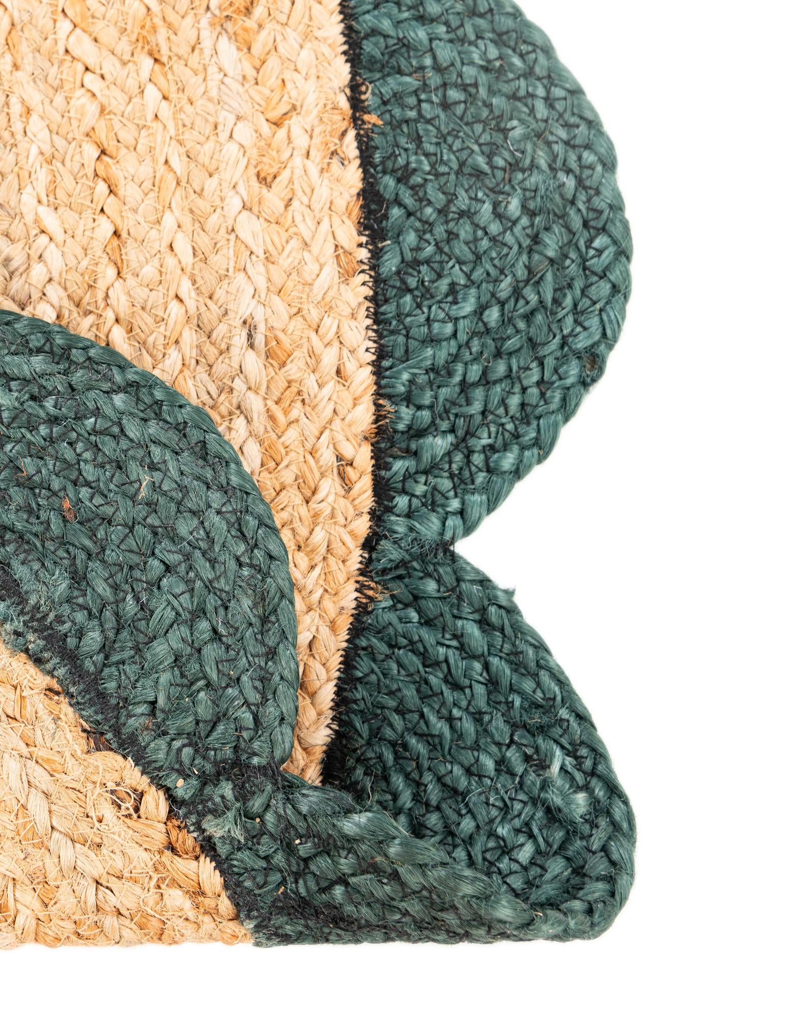 3' 1 x 3' 1 Handmade Scallop Braided Jute Round Rug