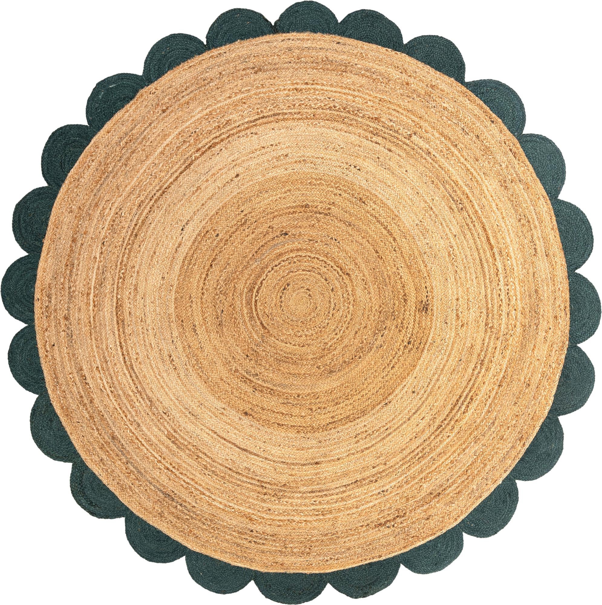 8' x 8' Handmade Scallop Braided Jute Round Rug