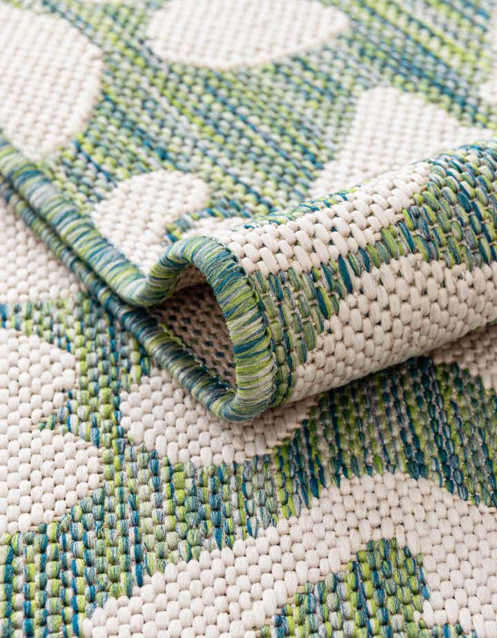 5' 3 x 8' Easy-Clean Safari Indoor / Outdoor Rug