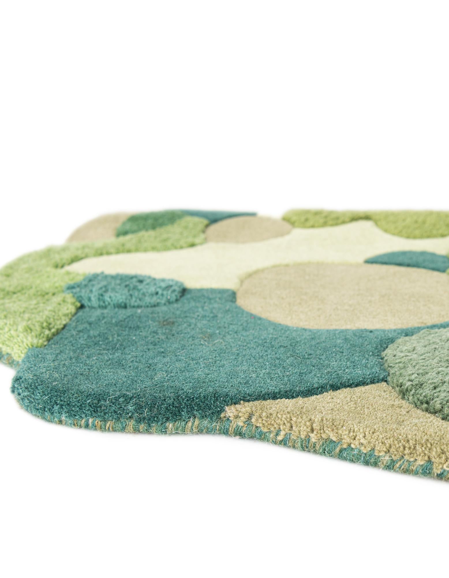 5' 1 x 7' 1 Moss Garden Freeform Rug