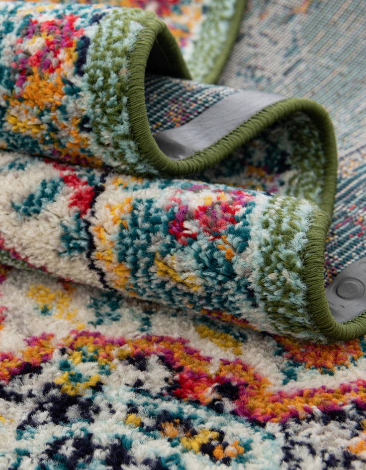 Detail image of 3' x 6' Carrington Hearth Rug