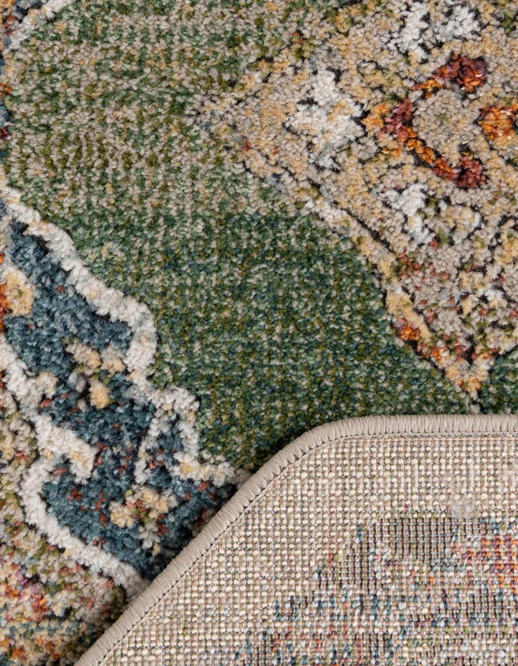 Detail image of 7' 10 x 7' 10 Isabella Octagon Rug