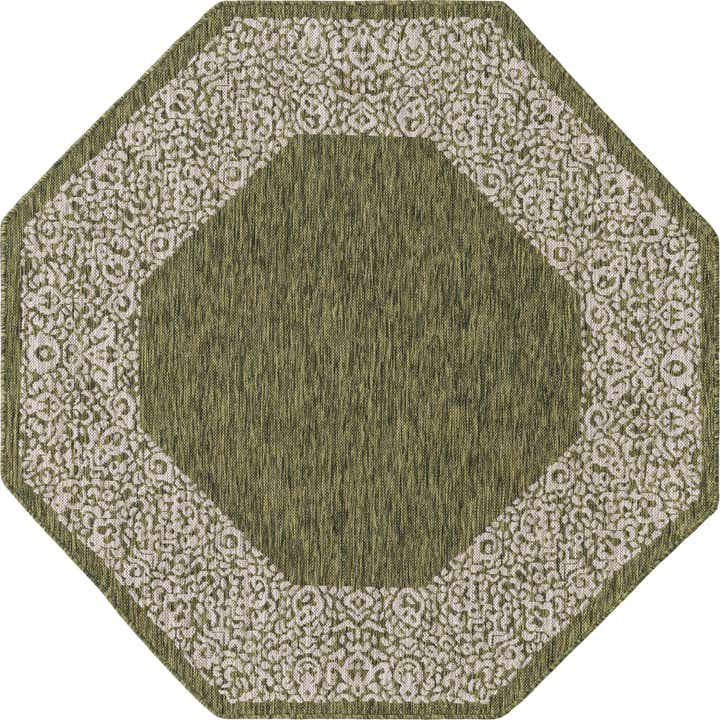 5' 3 x 5' 3 Easy-Clean Border Indoor / Outdoor Octagon Rug