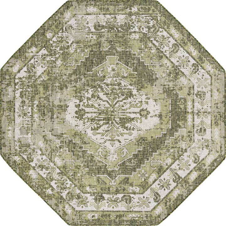 7' 10 x 7' 10 Easy-Clean Traditional Indoor / Outdoor Octagon Rug