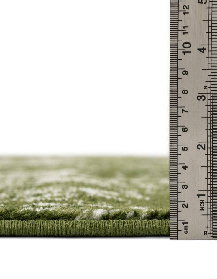 Detail image of 5' 3 x 8' Arlington Oval Rug