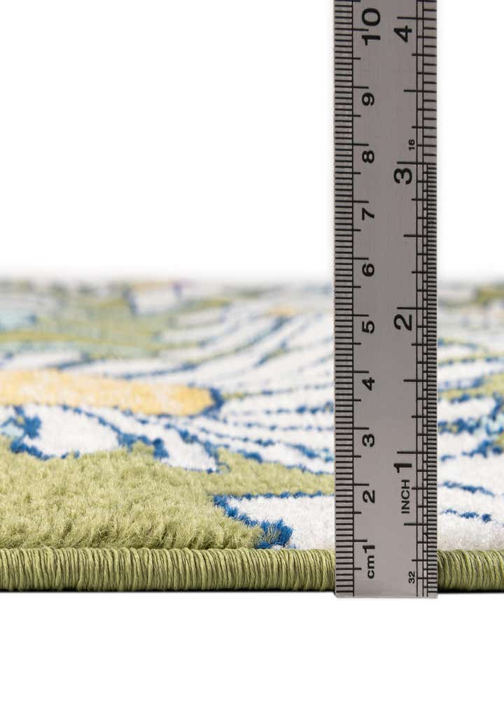 5' 3 x 7' 10 Bloom Oval Rug