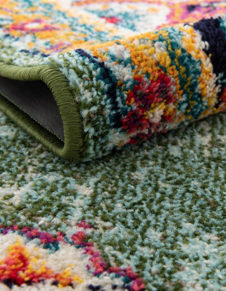 Detail image of 7' 10 x 10' Carrington Oval Rug