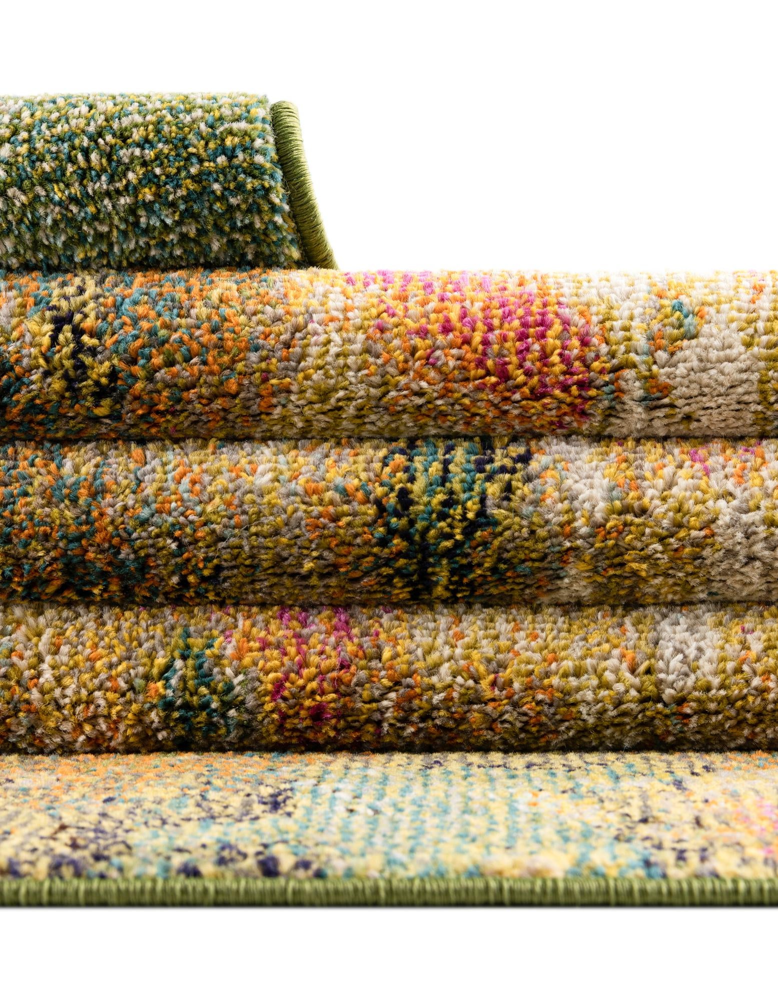 4' 1 x 6' 1 Washable Haerfest Oval Rug