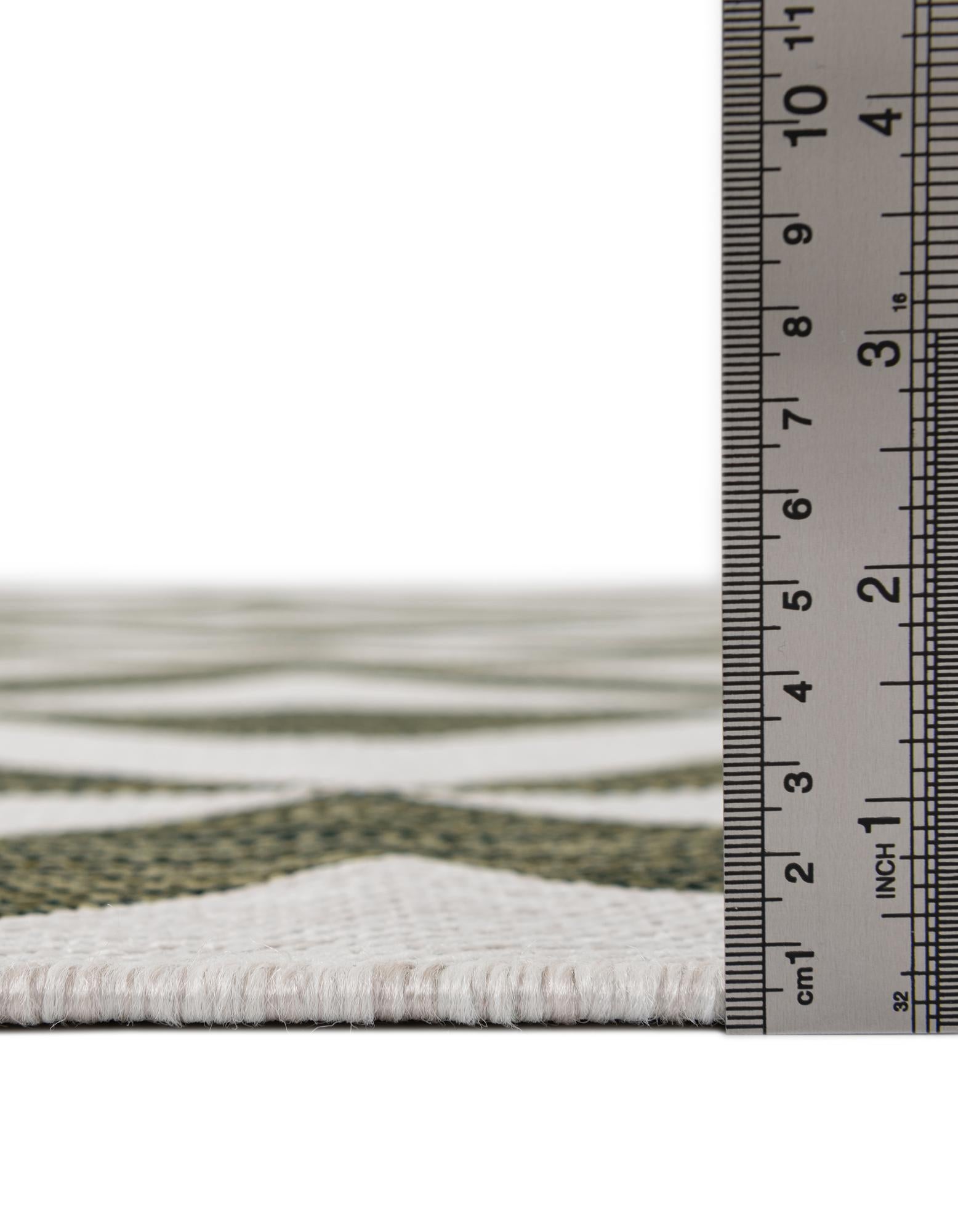 7' 10 x 10' Easy-Clean Jill Zarin Napa Indoor / Outdoor Oval Rug