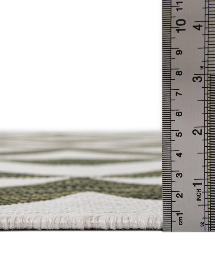 Detail image of 5' 3 x 8' Easy-Clean Jill Zarin Napa Indoor / Outdoor Oval Rug