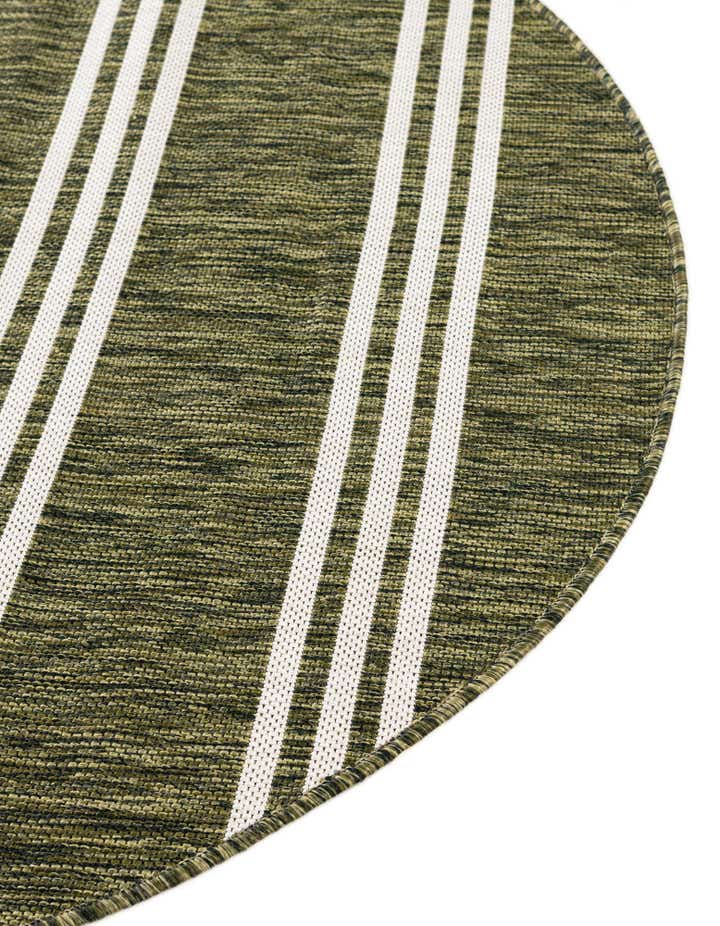 5' 3 x 8' Easy-Clean Jill Zarin Anguilla Indoor / Outdoor Oval Rug