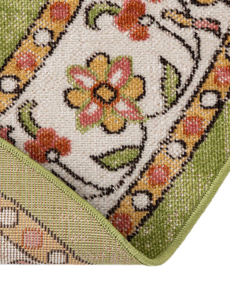 Detail image of 6' 1 x 9' Lucerne Oval Rug