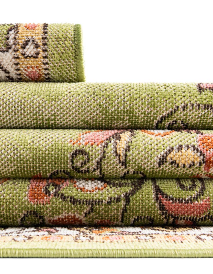 Detail image of 6' 1 x 9' Lucerne Oval Rug