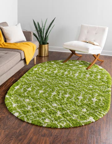 5' 3 x 8' Moroccan Trellis Shag Oval Rug