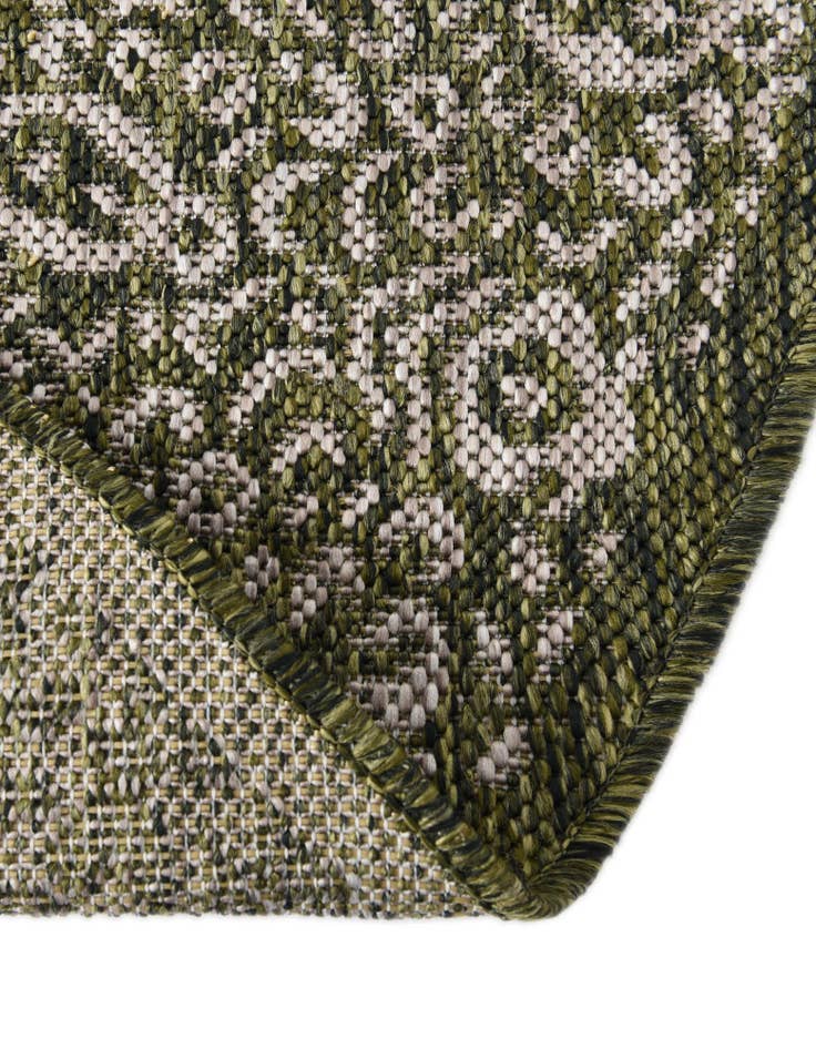 Detail image of 5' 3 x 8'  Washable Border Indoor / Outdoor Oval Rug