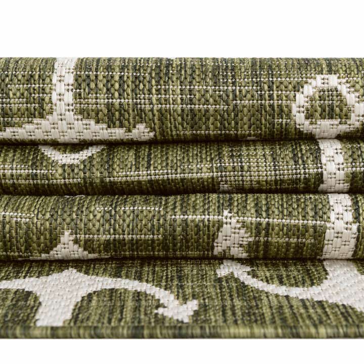 3' x 5' 3 Easy-Clean Coastal Indoor / Outdoor Oval Rug