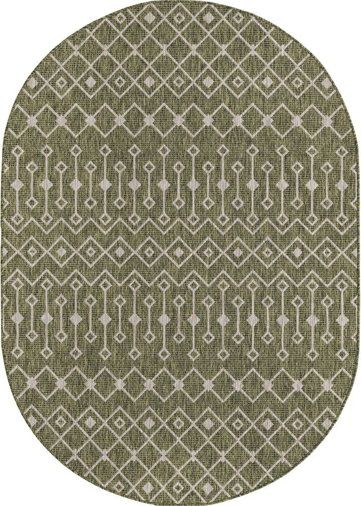 5' 3 x 8' Easy-Clean Lattice Indoor / Outdoor Oval Rug