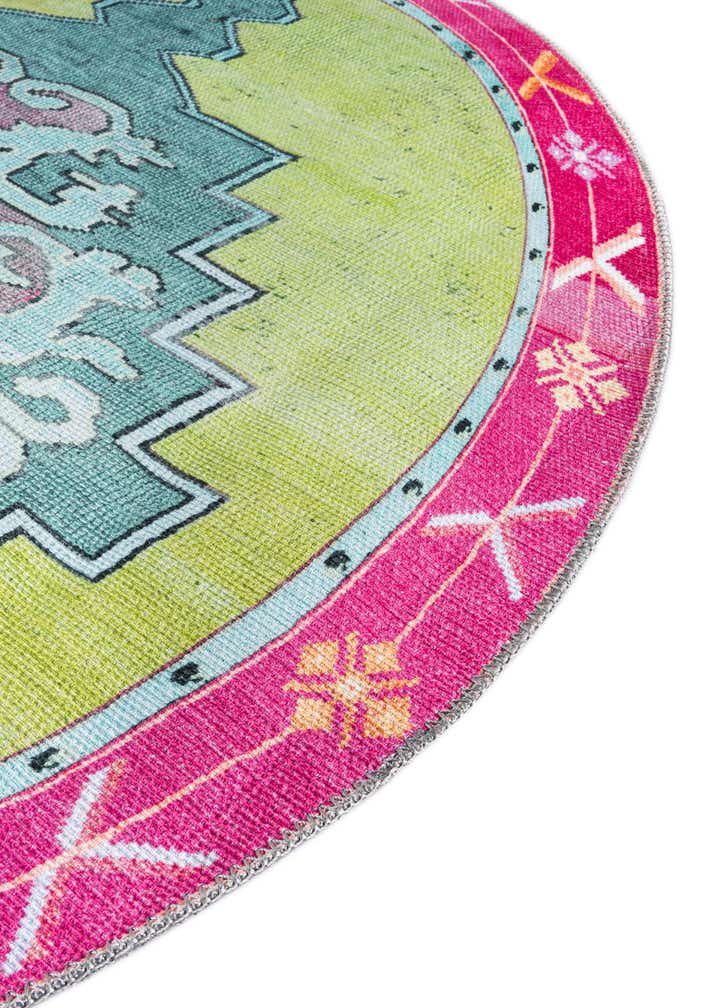 4' x 6' Washable Timeless Oval Rug