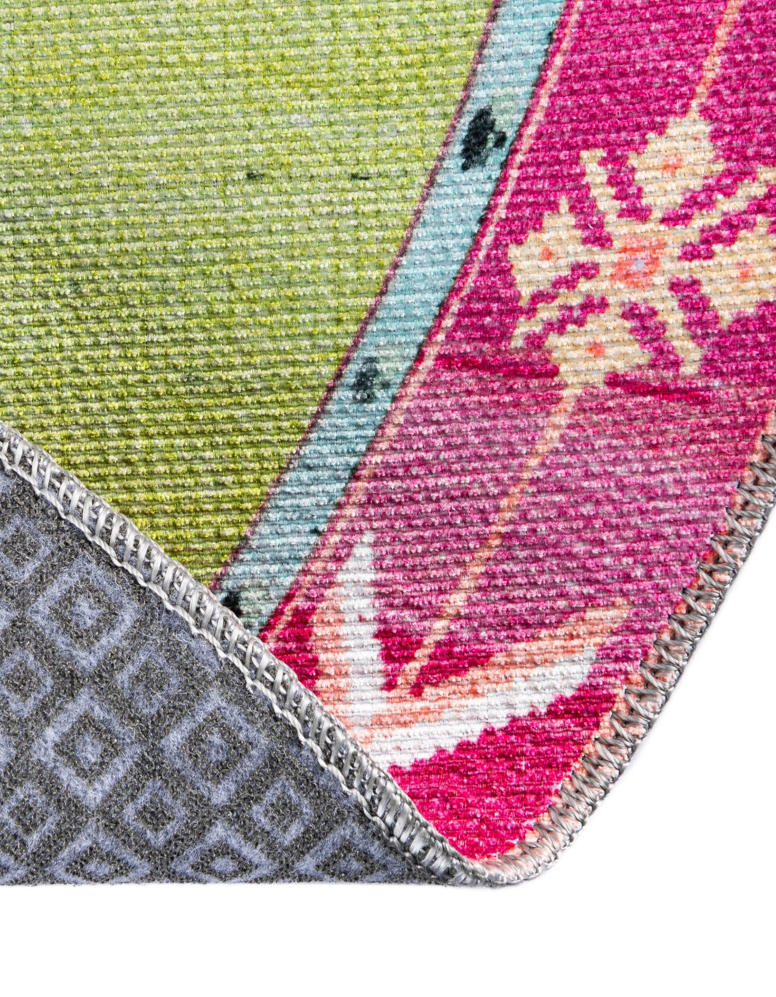 4' x 6' Washable Timeless Oval Rug