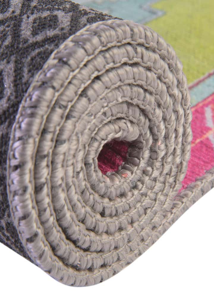 4' x 6' Washable Timeless Oval Rug