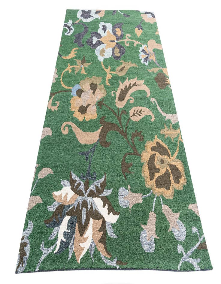 Detail image of 5' 1 x 8' Agra Rug